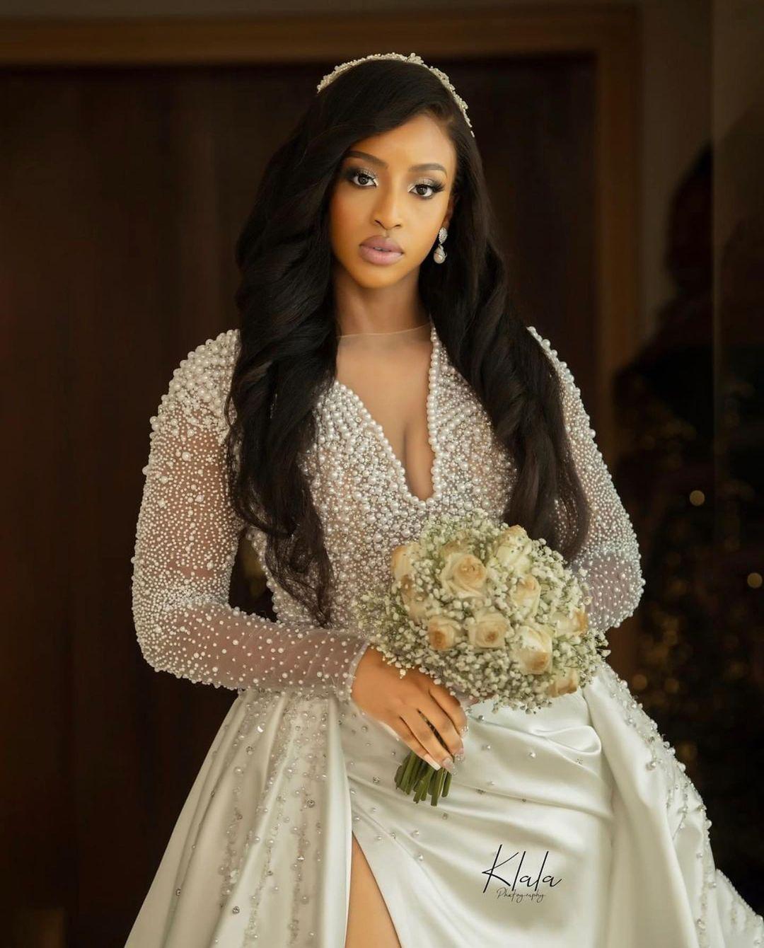 Plus Size Pearls Mermaid 2022 Wedding Dresses Bridal Gowns With Detachable Train Beaded V Neck Long Sleeve Side Split Arabic Country Garden Vestido De