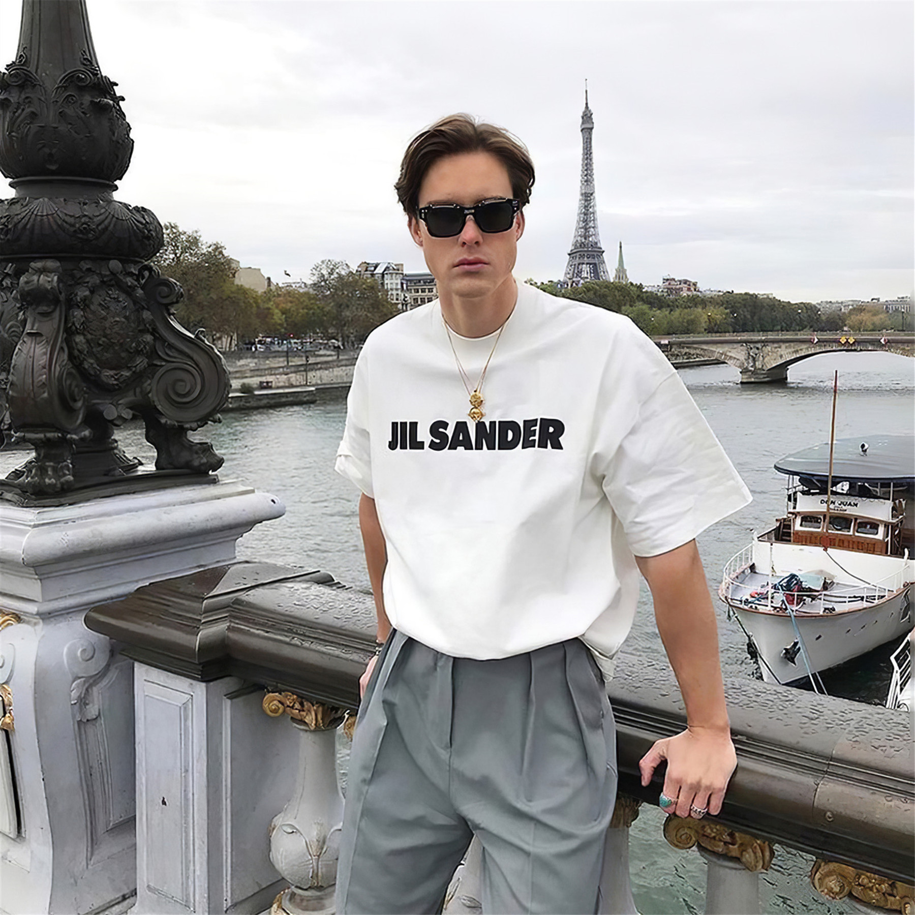 Hip Hop Brand JIL Letter Printing 2021s Summer Mens Womens Designers T-Shirts Loose Tees Tops Man Casual Shirt Shorts Sleeve Clothes, White
Hip Hop Brand JIL Letter Printing 2021s Summer Mens Womens Designers T-Shirts Loose Tees Tops Man Casual Shirt Shorts Sleeve Clothes, White