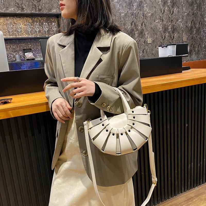 Ladies Tote Bag 2021 Fashion High-quality PU Leather Women's Designer Handbag Vintage Shoulder Messenger Cross Body, Black
Ladies Tote Bag 2021 Fashion High-quality PU Leather Women's Designer Handbag Vintage Shoulder Messenger Cross Body, Black
