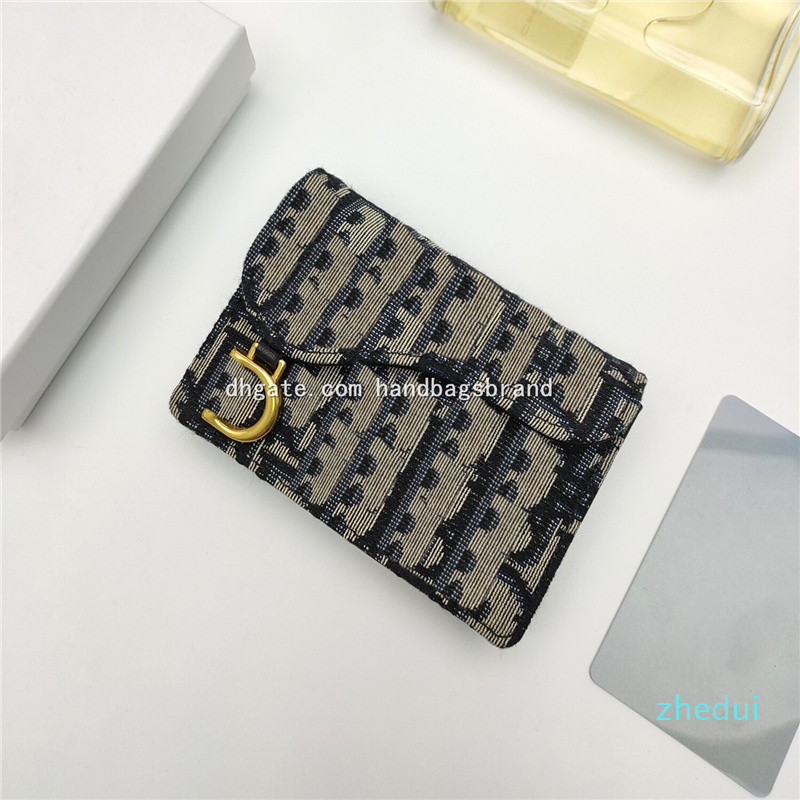 2021 famous printing embroidery cardholder women D card holders designer leather canvas luxury printing retro wallet Mini Bank Card bag Card
2021 famous printing embroidery cardholder women D card holders designer leather canvas luxury printing retro wallet Mini Bank Card bag Card