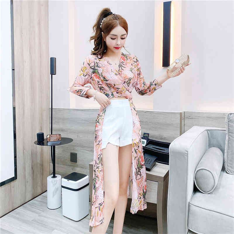Summer Women Two Piece Set Sweet Flower Print V-Neck Long Sleeve Chic Asymmetrical Chiffon Shirt + White Shorts Fashion Suit 210518
