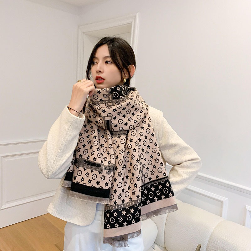 French High-End Cashmere Scarf Womens Autumn and Winter Korean Dual-Use Double-Sided Shawl Long Outer Match Thick Warm Scarf
French High-End Cashmere Scarf Womens Autumn and Winter Korean Dual-Use Double-Sided Shawl Long Outer Match Thick Warm Scarf
