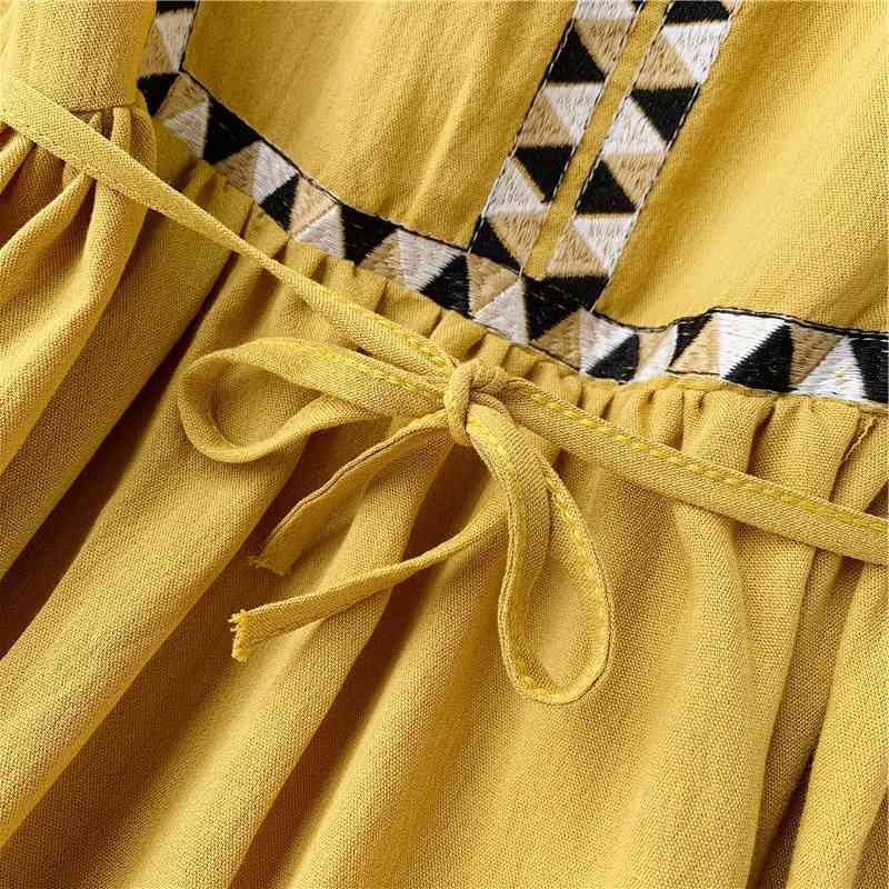 Embroidery Half Sleeve Vestidos Summer Autumn High Waist Women Dress Lace Up Bohemian Loose V Neck Midi Dresses 210521