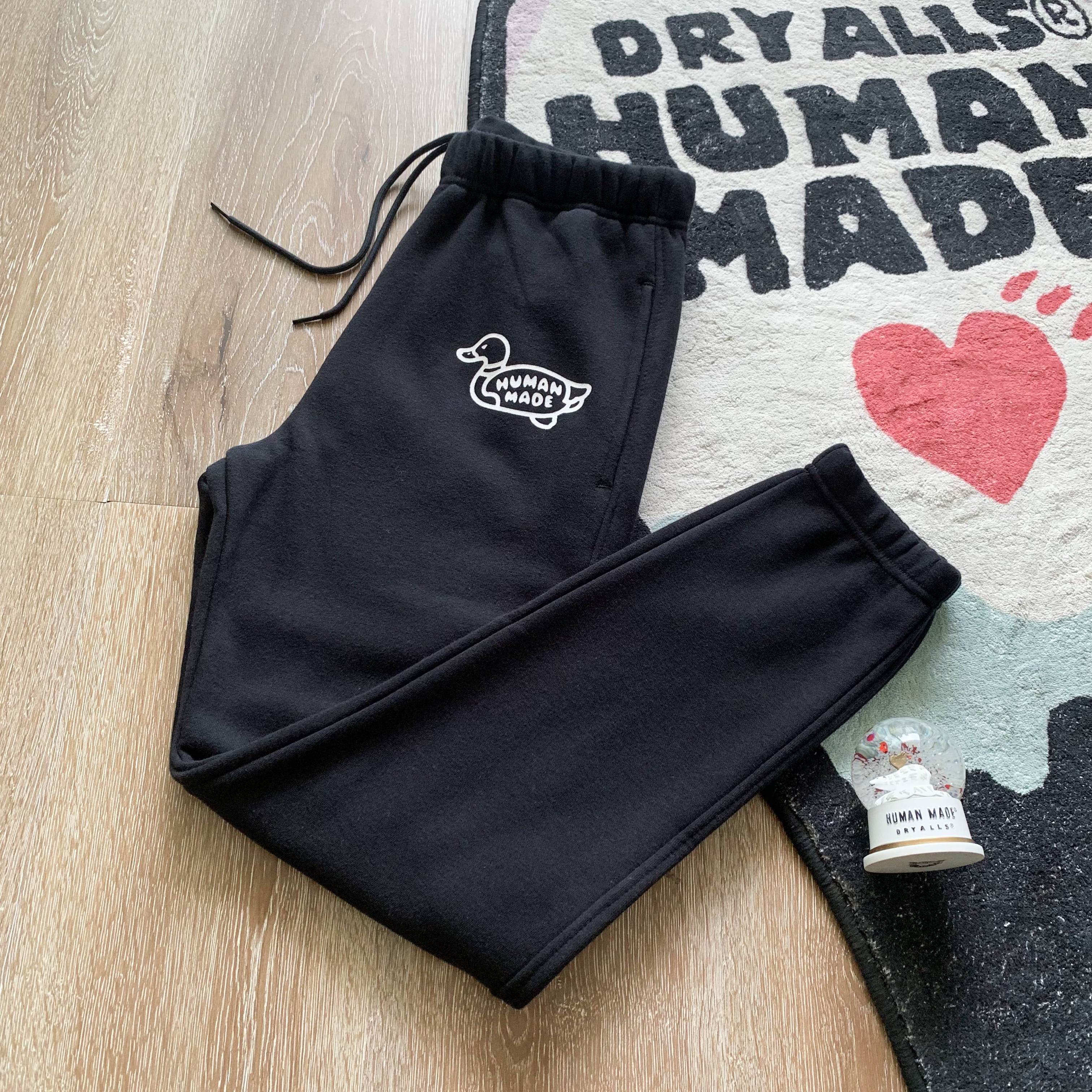 2021 Black Color Pants Men Women 1 Quality Vintage Winter Fabric High Street Solid Breeches
2021 Black Color Pants Men Women 1 Quality Vintage Winter Fabric High Street Solid Breeches