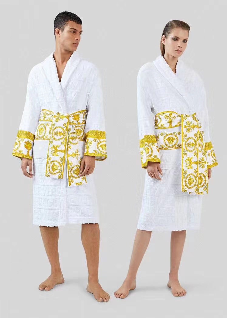 Men's Sleepwear Market popular cotton couples bathrobe with velvet jacquard logo fadeless material :100% imported Egyptian cotton yarn #98, Red
Men's Sleepwear Market popular cotton couples bathrobe with velvet jacquard logo fadeless material :100% imported Egyptian cotton yarn #98, Red