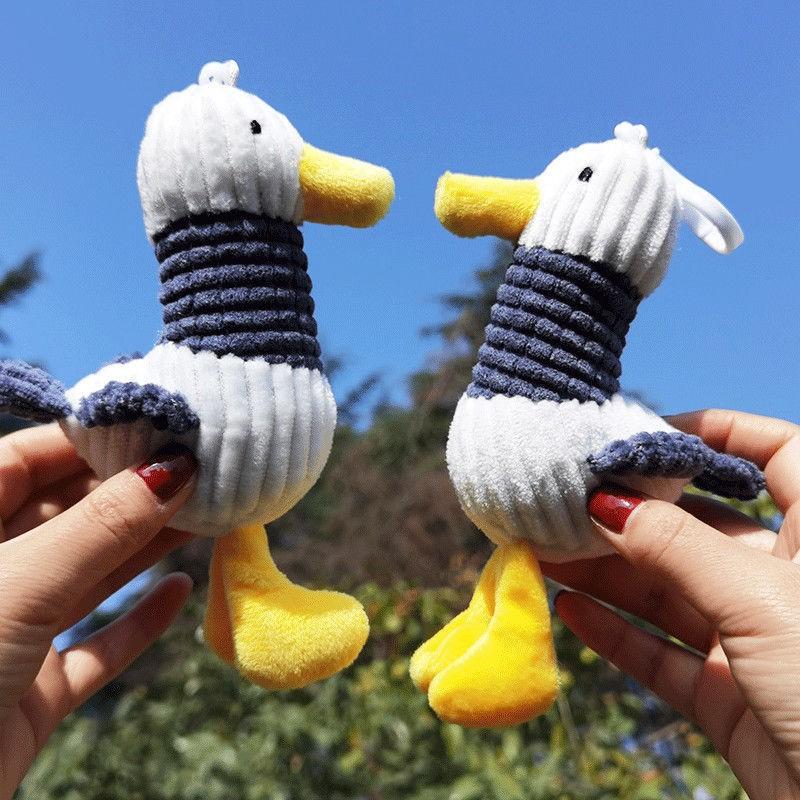 Keychains Ugly Duck Bag Key Chain Plush Cute Pendant Doll Toy Wild Boar Keyring Car Holder 2022
Keychains Ugly Duck Bag Key Chain Plush Cute Pendant Doll Toy Wild Boar Keyring Car Holder 2022