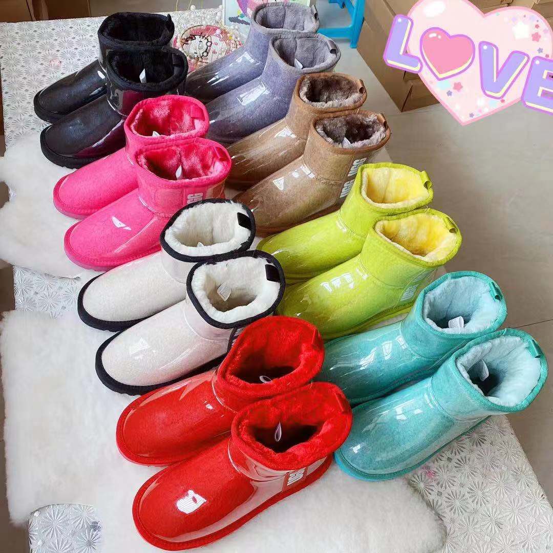 2023 Designer australian classic clear mini boots australia women womens winter snow fur furry girls Kid satin boot ankle men booties snows Half Knee Short
2023 Designer australian classic clear mini boots australia women womens winter snow fur furry girls Kid satin boot ankle men booties snows Half Knee Short