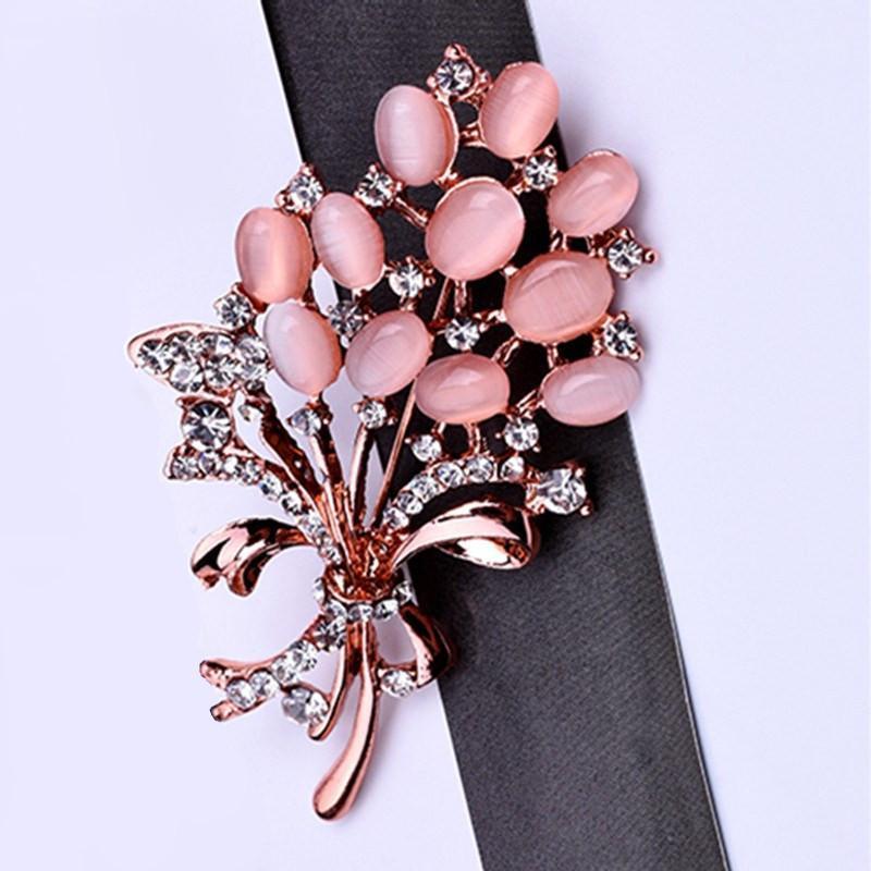 Selling Fashionable Opal Stone Flower Brooch Pin Rhinestone Garment Accessories Birthday Gift Wholesale Pins, Brooches, Gray
Selling Fashionable Opal Stone Flower Brooch Pin Rhinestone Garment Accessories Birthday Gift Wholesale Pins, Brooches, Gray