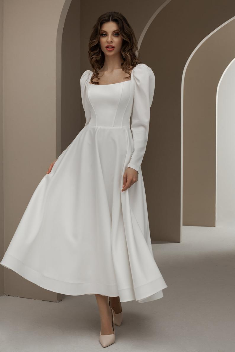 Women Dress Temperament White es Square Collar Long Sleeve Large Hem Party es Plus Size Summer 210513