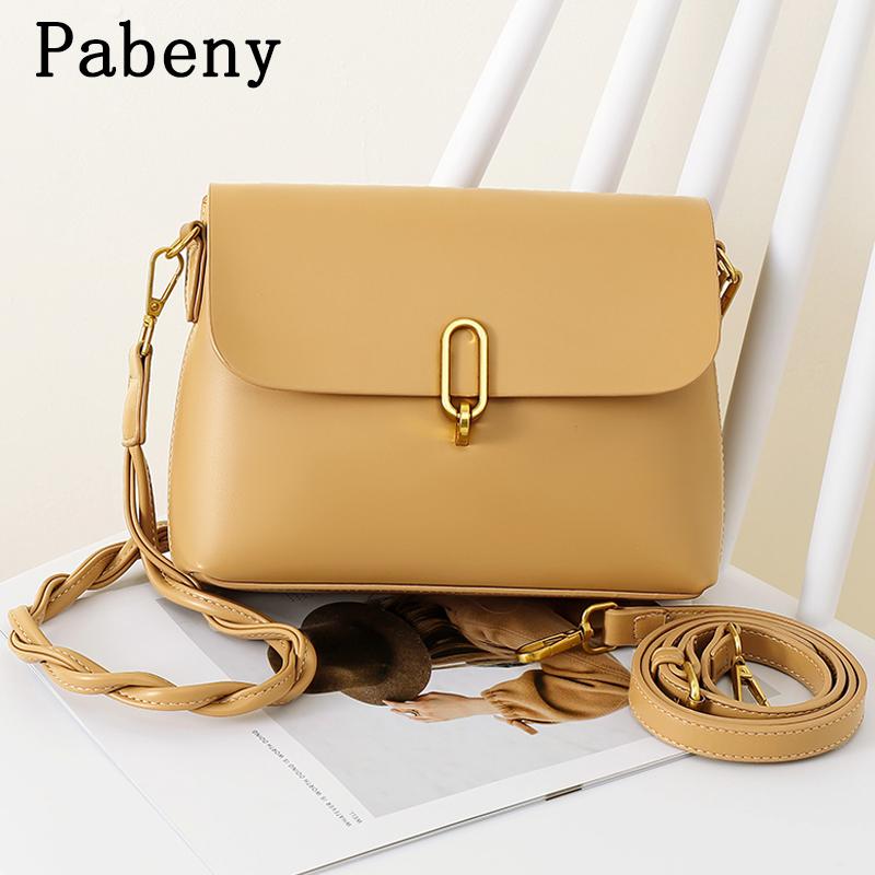 Duffel Bags Large Capacity Commuter Simple Women Shoulder Bag Fashion Ladies Messenger Composite Handbag High Quality PU Leather, Brown
Duffel Bags Large Capacity Commuter Simple Women Shoulder Bag Fashion Ladies Messenger Composite Handbag High Quality PU Leather, Brown