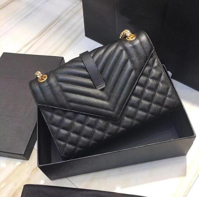 2021 ladies fashion trendy diagonal bag classic diamond caviar luxury one-shoulder armpit handbag
2021 ladies fashion trendy diagonal bag classic diamond caviar luxury one-shoulder armpit handbag