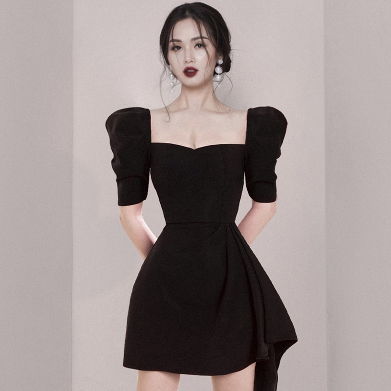 Sexy Asymmetry Women Puffed Sleeves Dress Square Neck Slim Waist Party Dresses Summer Vintage Elegant 210520