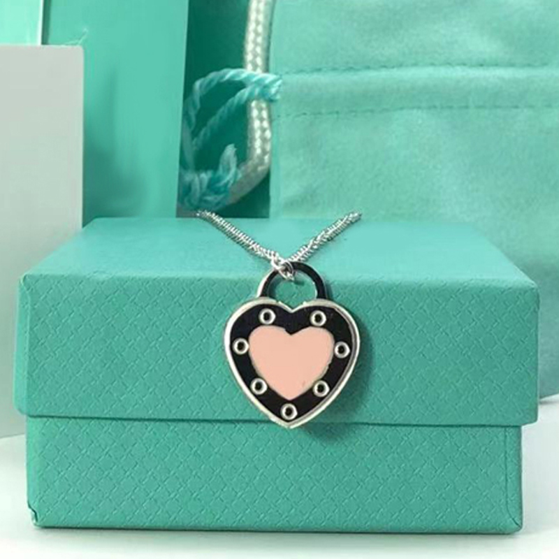 heart necklace womens stainless steel 19mm love pendant blue pink green red couple jewelry for neck Valentine day Christmas gift girlfriend accessories wholesale
heart necklace womens stainless steel 19mm love pendant blue pink green red couple jewelry for neck Valentine day Christmas gift girlfriend accessories wholesale