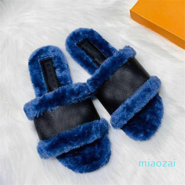 2021 New Luxury Women Wool Shoes Femmes Flats Fur Slippers Winter House Warm Designer Slippers Outdoor Non-slip, Red
2021 New Luxury Women Wool Shoes Femmes Flats Fur Slippers Winter House Warm Designer Slippers Outdoor Non-slip, Red