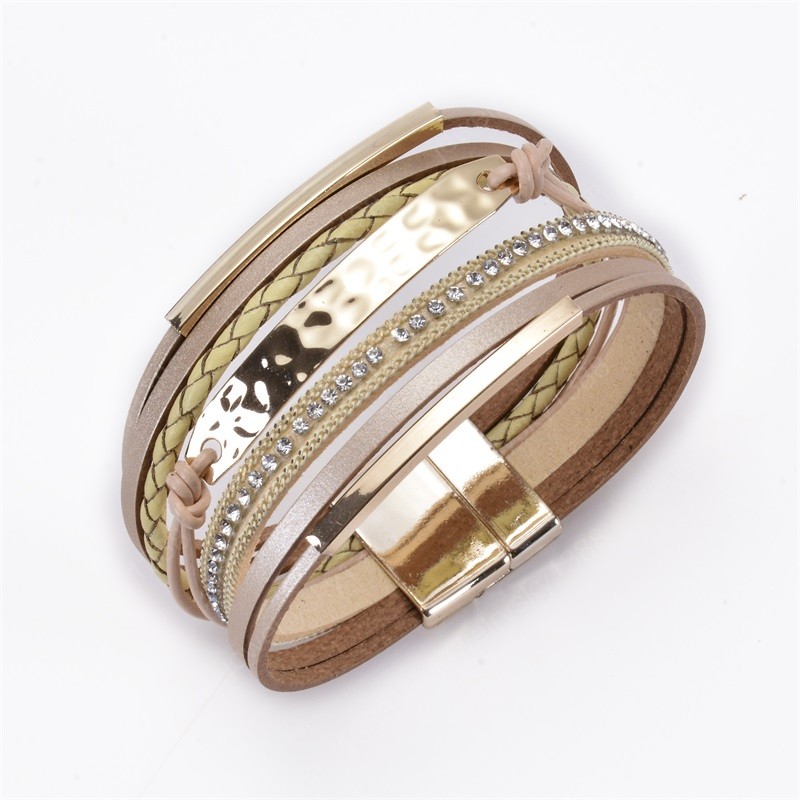 2021 Creative PU Leather Bracelet Bohemian Crystal Wide Wrap Bracelet Magnetic Buckle Bracelets Copper Pendant Bangle Jewelry
2021 Creative PU Leather Bracelet Bohemian Crystal Wide Wrap Bracelet Magnetic Buckle Bracelets Copper Pendant Bangle Jewelry