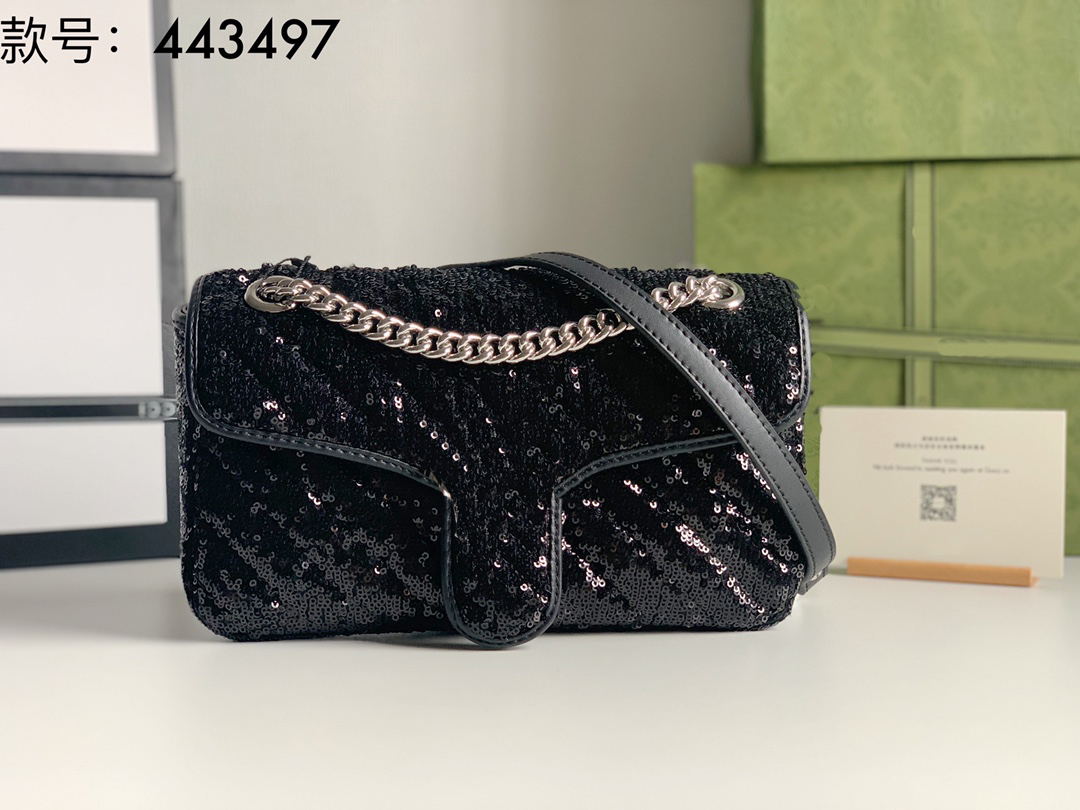 Totes Shoulder Bags for women Designers handbag Marmont Chevron Velvet bag Sliding chain strap Antique hardware Silk Lining wholesale handbagsM443497, Black1#443497
Totes Shoulder Bags for women Designers handbag Marmont Chevron Velvet bag Sliding chain strap Antique hardware Silk Lining wholesale handbagsM443497, Black1#443497