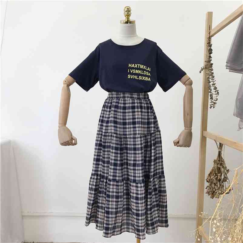 Summer Women Fashion O Neck Letter T-shirt + Elastic Waist Plaid Skirt 2 pcs sets Female Causal suits A1739 210519, Gray
Summer Women Fashion O Neck Letter T-shirt + Elastic Waist Plaid Skirt 2 pcs sets Female Causal suits A1739 210519, Gray