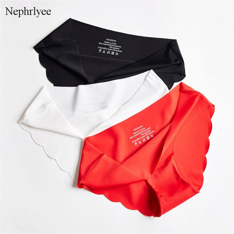 Women' Panties M/XXL Seamless Underwear For Woman Sexy Briefs Solid Female Panty Ice Silk S00569, White
Women' Panties M/XXL Seamless Underwear For Woman Sexy Briefs Solid Female Panty Ice Silk S00569, White