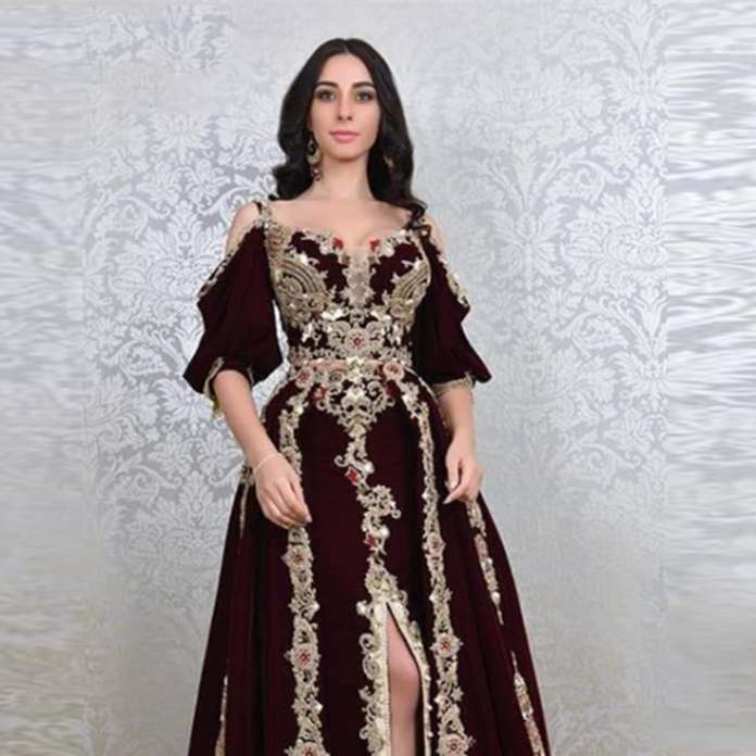 Luxury Burgundy Mermaid Moroccan Kaftan Formal Evening Dresses Half Sleeves Sexy Slit Front Lace Crystals Beads Arabic Dubai Special Occasion Gowns Pr