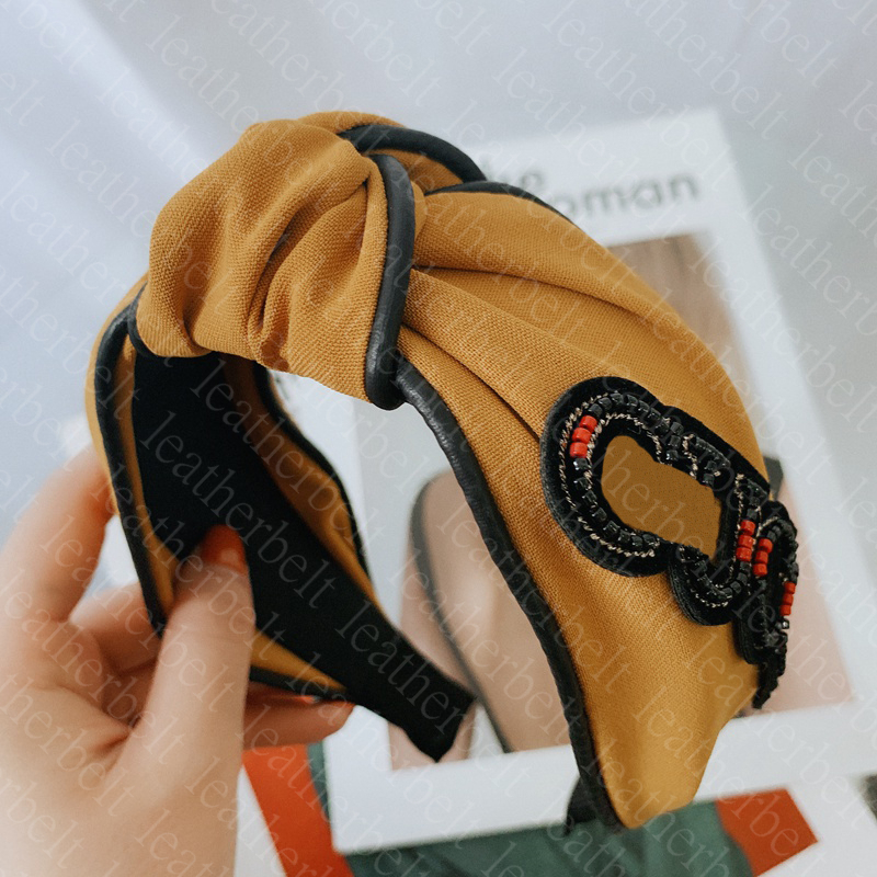 Classic Women's Headbands Cross Bowknot Solid Katyusha Rice Bead Patch Letter Hair Hoop Ladies Hairs Accessories
Classic Women's Headbands Cross Bowknot Solid Katyusha Rice Bead Patch Letter Hair Hoop Ladies Hairs Accessories