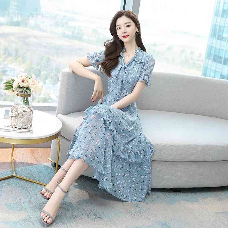 women's Retro bohemian dress, beach party with deep V-neck sexy dress, elegant floral yarn dress 210602