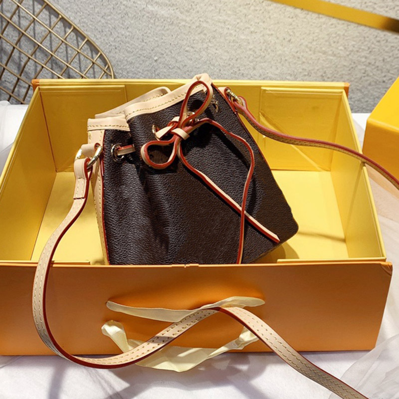 Fashion Women Bucket Bag String Luxury Designer Shoulder Bag High Quality Crossbody Bags Women's Handbag Leather Handbags Wallet Purse 17cm
