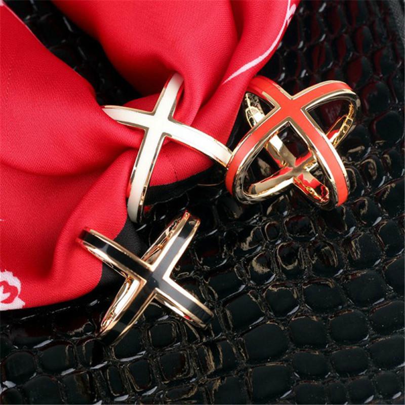 Pins, Brooches Fashion X Shape Cross Metal Shawl Buckle For Women Simple Scarf Clip Clothes Jewelry Gift Accessories
Pins, Brooches Fashion X Shape Cross Metal Shawl Buckle For Women Simple Scarf Clip Clothes Jewelry Gift Accessories