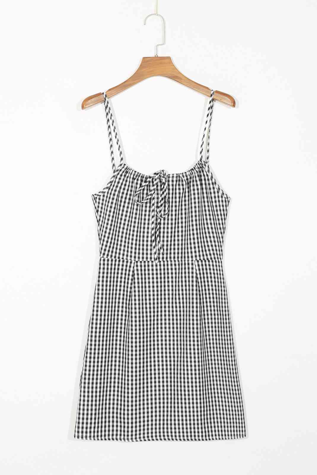 Sexy French Gingham Plaid Print Spaghetti Strap Women Mini Dress Back Zipper Cross Lacing Up Collar Sling Holiday Dresses 210429