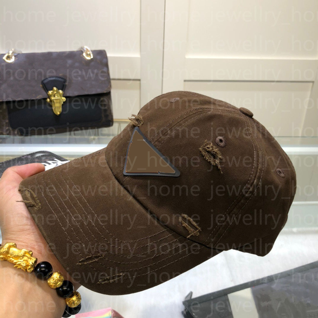 2021 Classic Fashion Designer Baseball Cap Mens Womens Sports Hat Adjustable Size Embroidery Craft Man Classic Style Wholesale, Extra cost
2021 Classic Fashion Designer Baseball Cap Mens Womens Sports Hat Adjustable Size Embroidery Craft Man Classic Style Wholesale, Extra cost