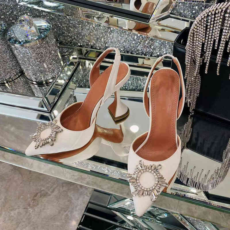 dress shoes nova mulher verão bombas dedo do pé apontado strass cristal banda estreita gladiador sandálias elegantes sapatos de casamento g0, Black
dress shoes nova mulher verão bombas dedo do pé apontado strass cristal banda estreita gladiador sandálias elegantes sapatos de casamento g0, Black