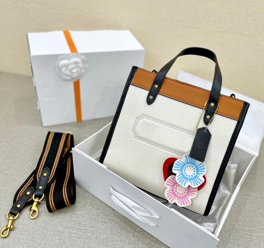 Summer Color Designers Letter Handbags Ladies Fashion Totes Large Capacity Shoulder Bags Women Shopping Bag with Accessories