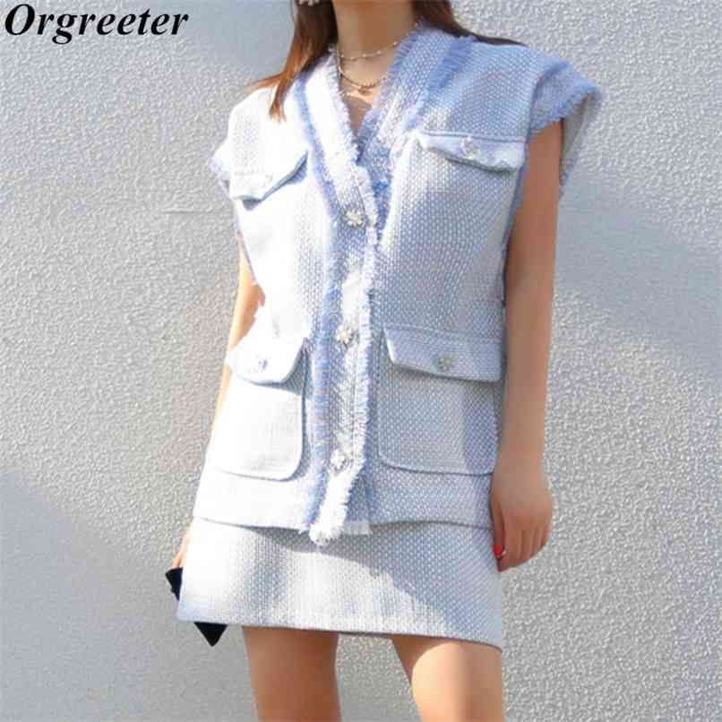 High Street Tassel Tweed 2 Piece Set Women Plaid Pocket Vest Coat + Waist Short Skirt Suits Ladies Two Outfits 210602, Blue
High Street Tassel Tweed 2 Piece Set Women Plaid Pocket Vest Coat + Waist Short Skirt Suits Ladies Two Outfits 210602, Blue