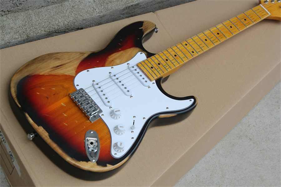 Relic Elm Body Custom Shop Stratocaster Sunburst Electric Guitar Vintage Maple Fingerboard Tuners Chrome Hardware High Quality
Relic Elm Body Custom Shop Stratocaster Sunburst Electric Guitar Vintage Maple Fingerboard Tuners Chrome Hardware High Quality