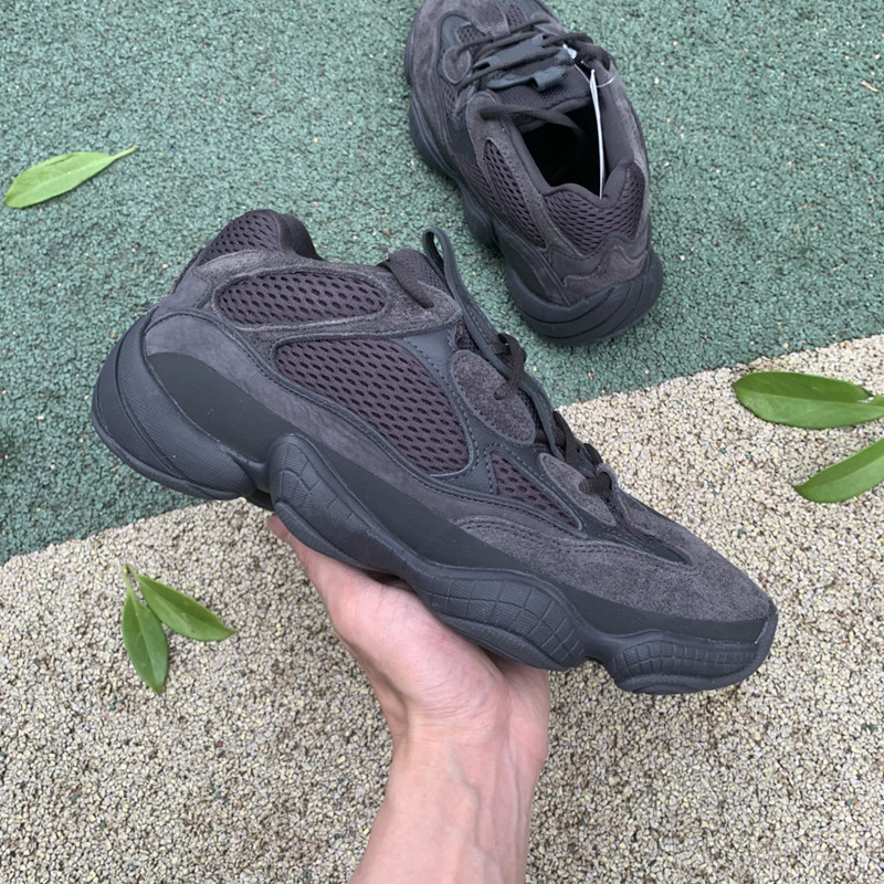 500 Utility Black Og Men Blush Desert Runner Shoes Women Designer Sneaker Calfskin Suede Supper Moon Outdoor Sport Sneakers With Box
500 Utility Black Og Men Blush Desert Runner Shoes Women Designer Sneaker Calfskin Suede Supper Moon Outdoor Sport Sneakers With Box