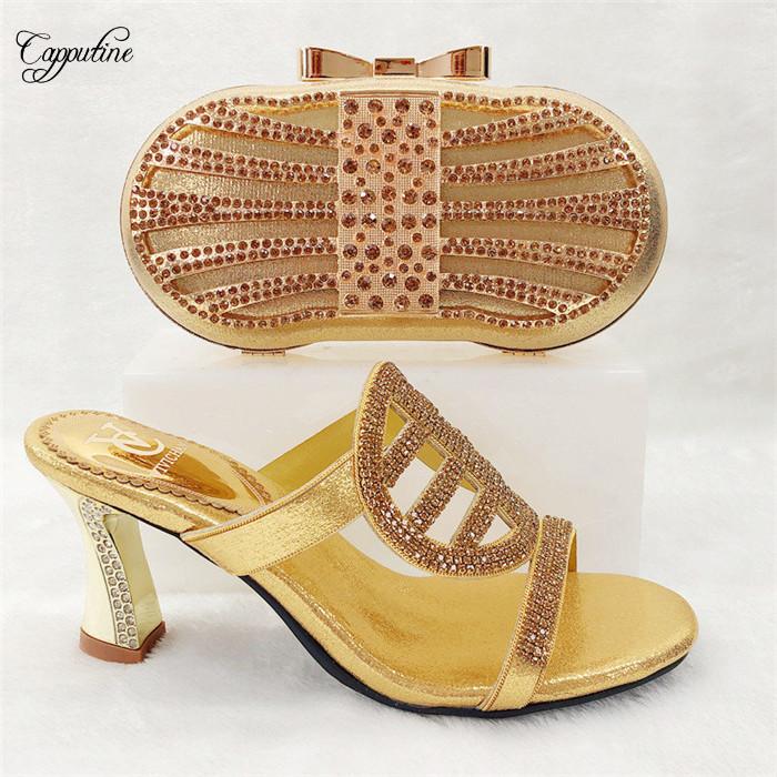 Dress Shoes Wonderful Gold With Nice Stones Design Pump And Purse Bag Set For Party T0427, Heel Height 8cm, Black
Dress Shoes Wonderful Gold With Nice Stones Design Pump And Purse Bag Set For Party T0427, Heel Height 8cm, Black