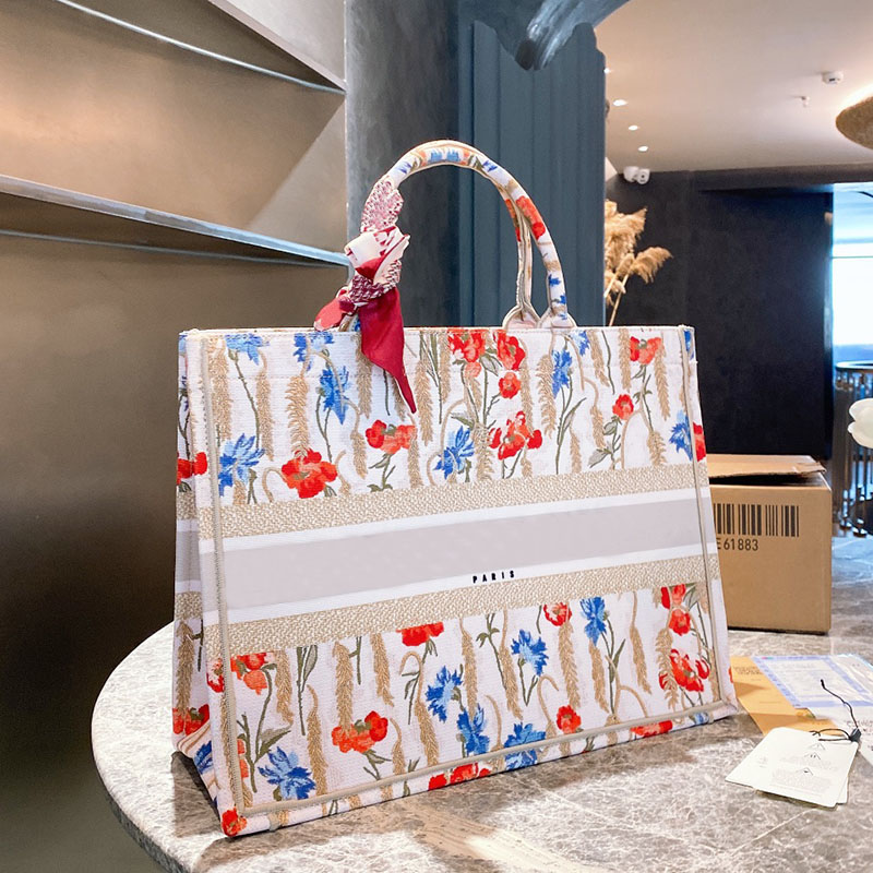 Designer Women Canvas Tote Shopping Bag Houndstooth Embroidery Summer Sandy Beach Handbags Large Capacity Multi-function Shoulder Handbag Luxurys Designers Bags, 01
Designer Women Canvas Tote Shopping Bag Houndstooth Embroidery Summer Sandy Beach Handbags Large Capacity Multi-function Shoulder Handbag Luxurys Designers Bags, 01