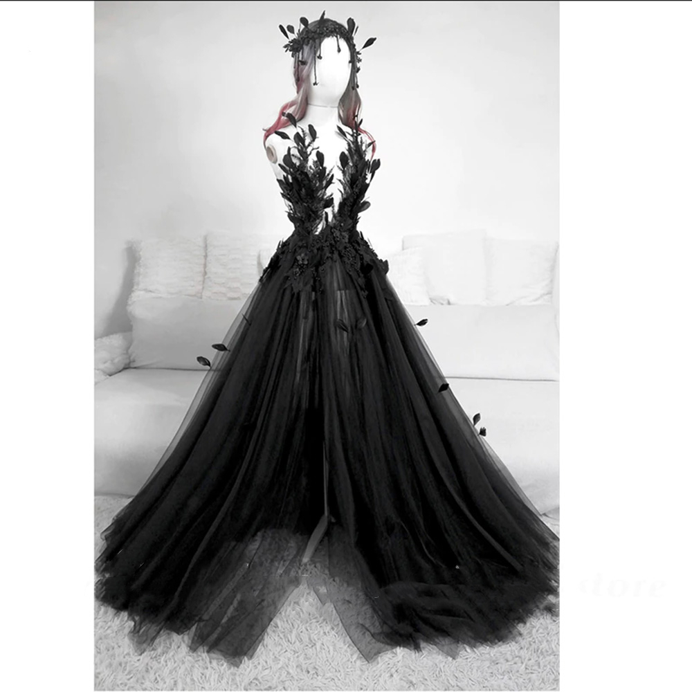 Gothic Black Wedding Dress Appliques Feather Pearls Beaded Vintage Backless High Side Split Sweep/Brush Train A-Line Tulle Bride Dresses Long Boho Bea