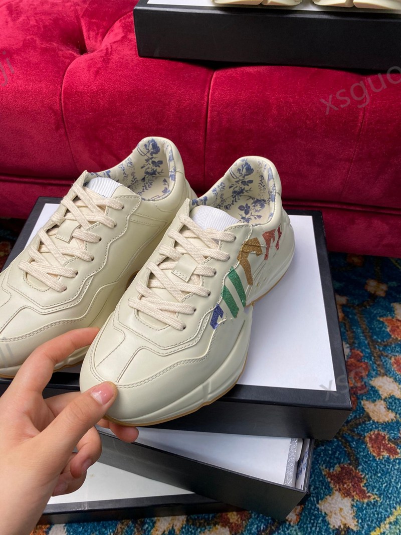 Multi-luxury triple design low product sneakers combination sole boots men's women's running shoes high-quality sports casual
Multi-luxury triple design low product sneakers combination sole boots men's women's running shoes high-quality sports casual