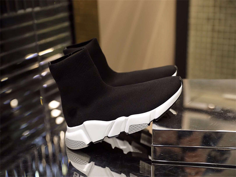 Alexander Sock shoes Luxurys Designers speed 2.0 men women platform sneaker Black Flat fashion vintage sports outdoor 35-46, Choose the color
Alexander Sock shoes Luxurys Designers speed 2.0 men women platform sneaker Black Flat fashion vintage sports outdoor 35-46, Choose the color