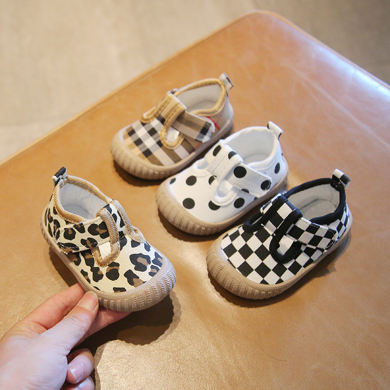 Children Canvas Shoes Plaid Baby Shoes Non-slip Soft Boys Girls Casual Sneakers Spring and Autumn, Plaid 02
Children Canvas Shoes Plaid Baby Shoes Non-slip Soft Boys Girls Casual Sneakers Spring and Autumn, Plaid 02