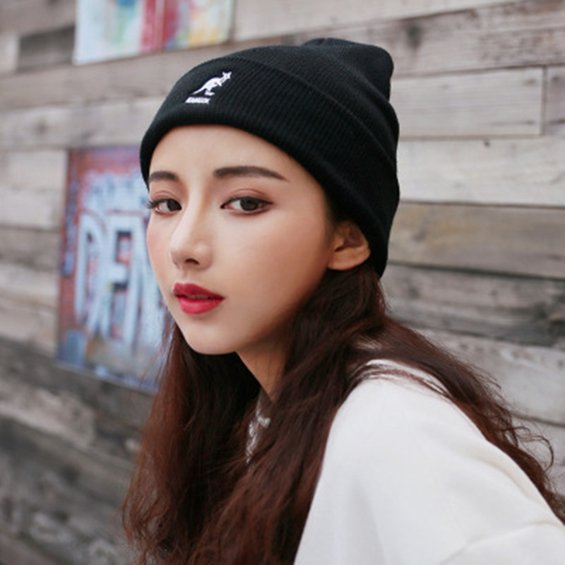 Kangaroo knitted Kangol woolen female ins Designer lovely versatile cold male autumn winter warm hat, Blue;gray
Kangaroo knitted Kangol woolen female ins Designer lovely versatile cold male autumn winter warm hat, Blue;gray