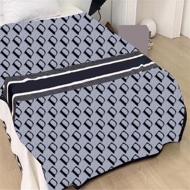 Leisure Portable Throw Blanket Spring Autumn Soft Warm Blankets Home Sofa Bed Flannel Shawl Gift
Leisure Portable Throw Blanket Spring Autumn Soft Warm Blankets Home Sofa Bed Flannel Shawl Gift