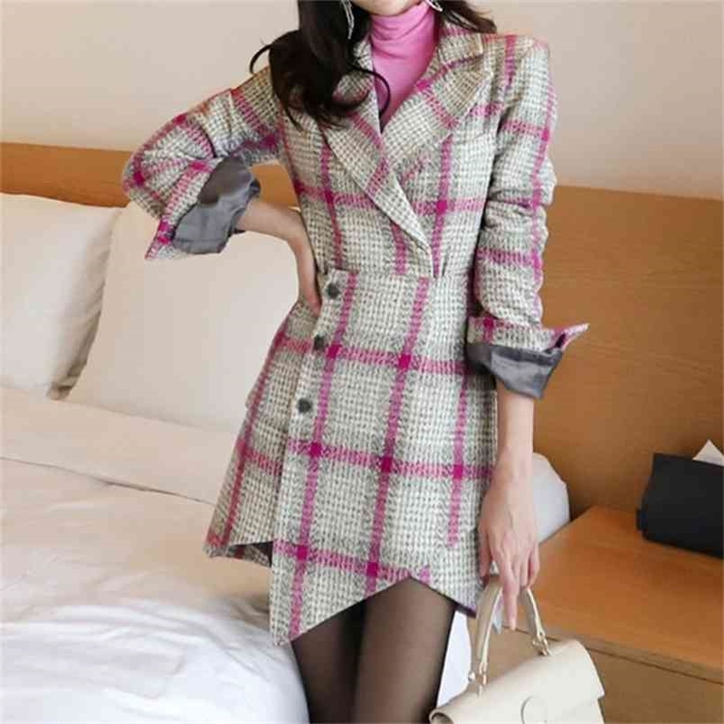 Autumn Plaid Print Women Slim Coats Elegant Single Breasted Irregular Tops Outwear Winter Office Lady Turn-Down Collar Jacket 210603, Picture color
Autumn Plaid Print Women Slim Coats Elegant Single Breasted Irregular Tops Outwear Winter Office Lady Turn-Down Collar Jacket 210603, Picture color