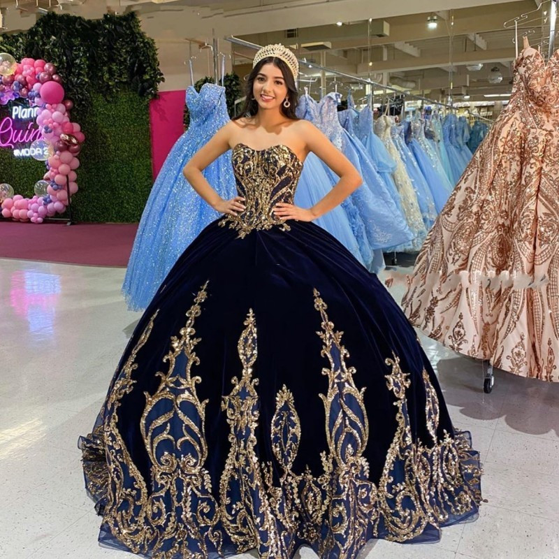 Burgundy lace-up corset Quinceanera Dresses with Removeable Long Sleeves Velvet Applique Sweet 16 Dress Undefined vestidos de 15 años