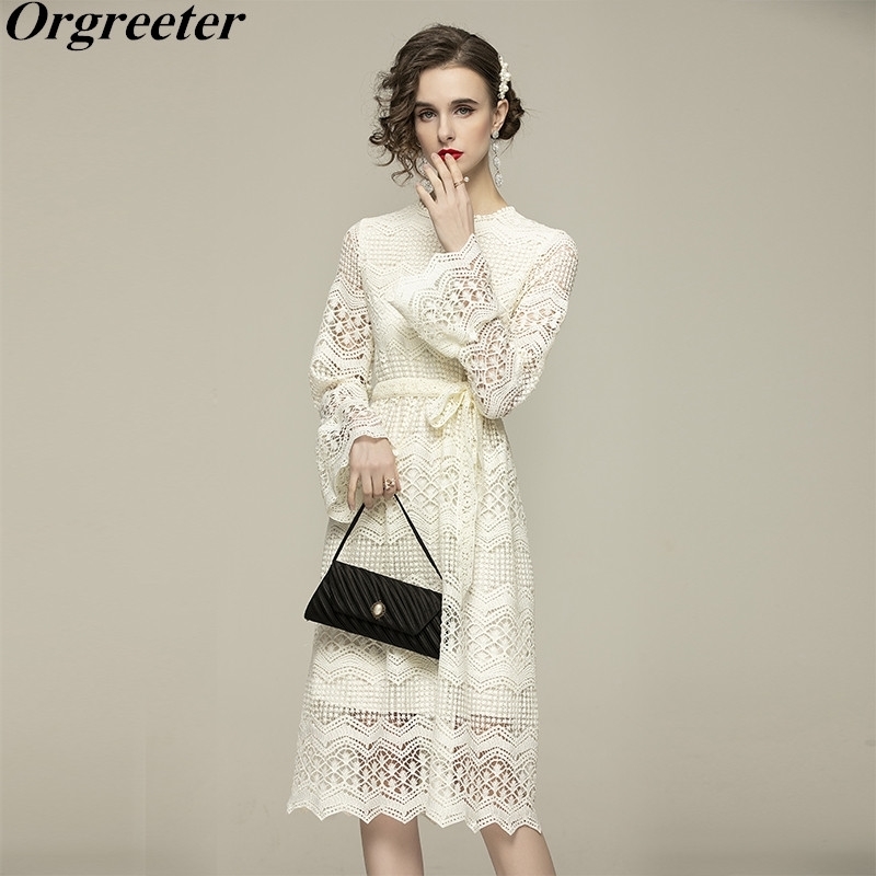 Water-soluble Lace Trumpet sleeves Dress Spring Elegant Office lady O-neck Hollow out Knee-length 210525, Beige
Water-soluble Lace Trumpet sleeves Dress Spring Elegant Office lady O-neck Hollow out Knee-length 210525, Beige