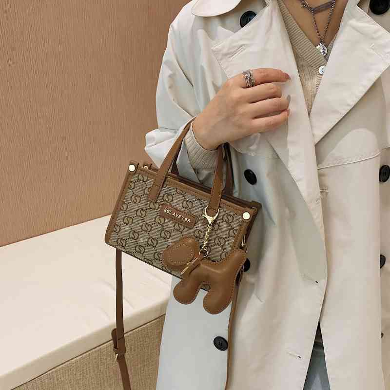 80% Off simple bag female new fashion portable messenger leisure small single shoulder Bucket Bag Handbags, White
80% Off simple bag female new fashion portable messenger leisure small single shoulder Bucket Bag Handbags, White