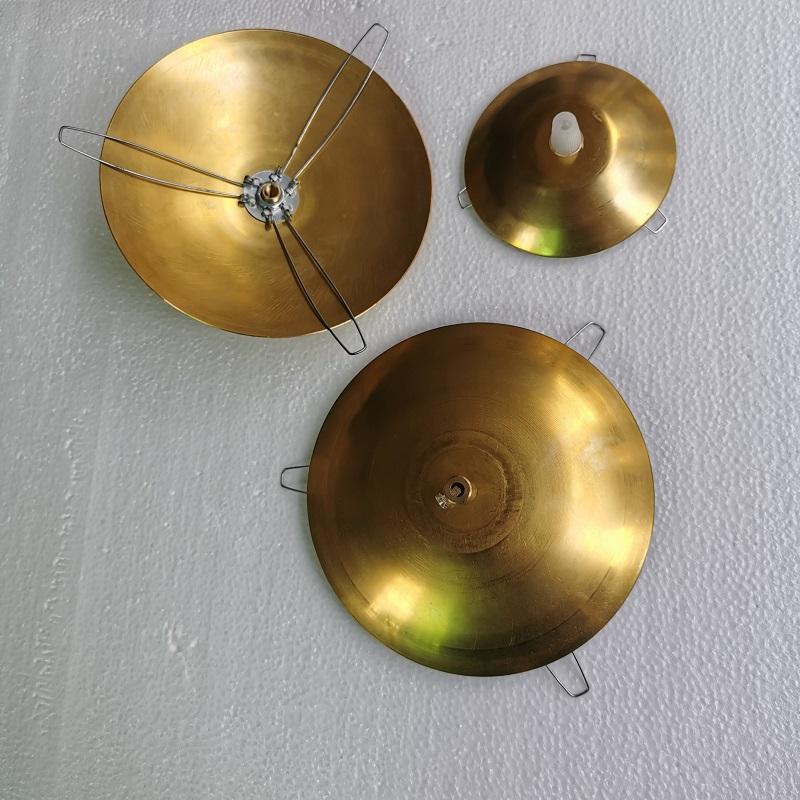 Lamp Covers & Shades 80-180mm Lampshade Tray Arc Cover Brass Cap Flying Saucer With 3 Forks Galvanized Fixing Spring Clip Lighting Accessori
Lamp Covers & Shades 80-180mm Lampshade Tray Arc Cover Brass Cap Flying Saucer With 3 Forks Galvanized Fixing Spring Clip Lighting Accessori