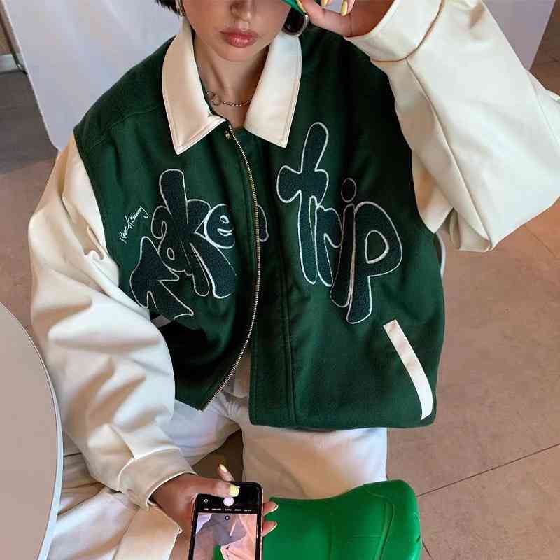Women' Jackets Dark green flocking Embroidered Baseball Jacket female ins fashion autumn and winter student street stitching cardigan HO0T
Women' Jackets Dark green flocking Embroidered Baseball Jacket female ins fashion autumn and winter student street stitching cardigan HO0T
