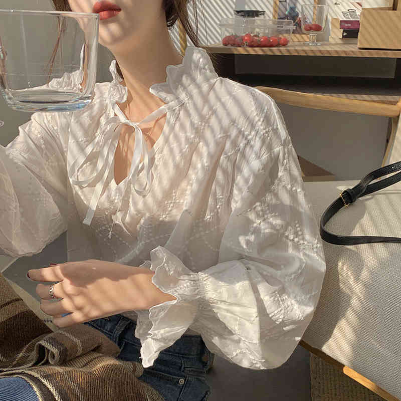 spring autumn women's White blouse Sweet Korean style Long Lantern Sleeve V neck shirt women Loose tops(N0060 210423