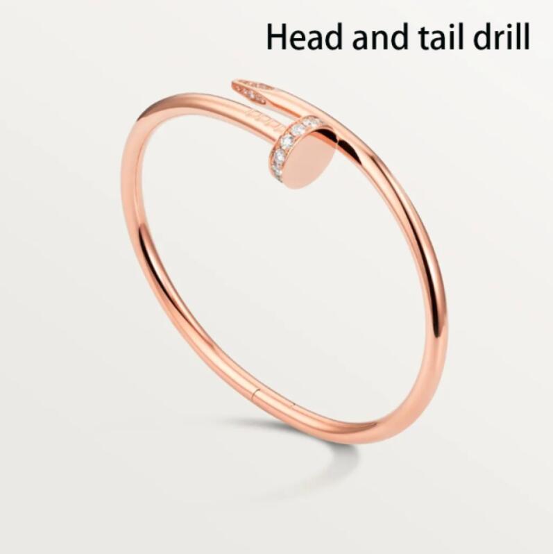 Women's Zircon Bracelet Bangle High Quality Classic Geometric Nail Design Can Open Fashion Accessories
Women's Zircon Bracelet Bangle High Quality Classic Geometric Nail Design Can Open Fashion Accessories
